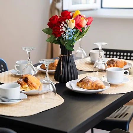 Liberty San Giovanni فندق مبيت وإفطار 4*