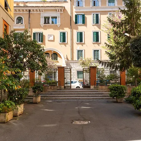 Liberty San Giovanni 4*